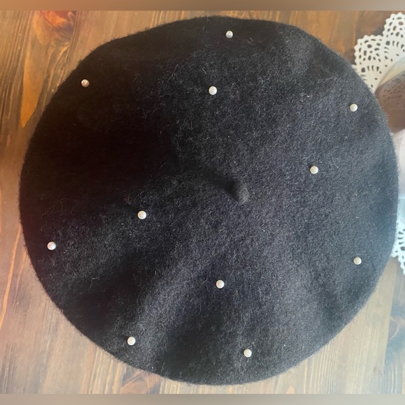 ZARA Beret WOOL KNIT Black PEARL
Beads RHINESTONE BEJEWELLED Hat - Picture 5 of 7